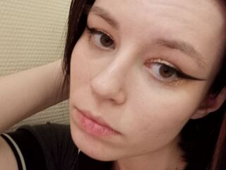 MaeHiatt
