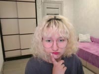 My name is Elizabeth and I am a believer. I believe that men kiss hands, give flowers and open doors. So I am waiting for your actions