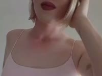 I am always horny I love big hard cock