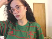 Hiii, I`m Isis, a pretty girl from Rio de Janeiro who loves to get some good attention, I`m a good listener and owner of a crazy mind. I love talk (good english speaker), looove dance and explore myself. I have a lot of energy and I`ll love to spend it all