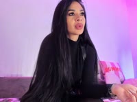 Welcome to the wild side, baby — I’m Bianca!Think sweat, spice, and a little sin.I serve up raw, unfiltered fitness meets after-dark fantasy