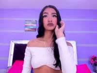 I am a romantic girl lover of sport to the unique and fun outings share a good coffee and have a beautiful talk