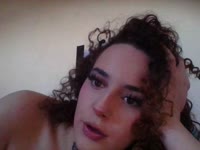 Hai ik ben Yusra 18 jaar en van Marokkaanse afkomst. Ik maak in mijn dagelijkse leven 18+  content en ervaar daar heel veel plezier in. Ik ben een vollere dame met grote borsten een dikke kont een klein buikje lief gezichtje en een bos vol krullen boven en beneden.ik doe aan augyo, foot, BDSM, SM, GFE, dominantie, onderdanigheid,en Golden shower fetisj. Naast fetisj doe ik ook aan twerken, boobie shows en samen spelen.