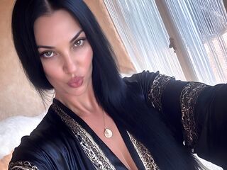 free live webcam chat MiaMontal