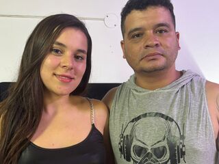 cam couple playing with vibrator AmyandAlan