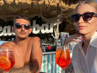 naked couple with webcam masturbating AnnaAndLeo