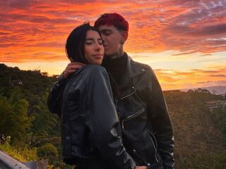 hot couple live webcam ChloeAndAres