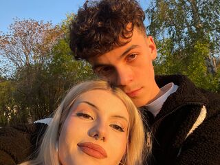adult cam sex show JamesandAice