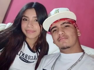 hot chatroom sex show KamilaAndJavier