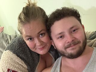 kinky webcam MadelenAndLars
