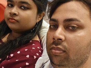 camcouple masturbating with sextoy SarmilaAndRahulj