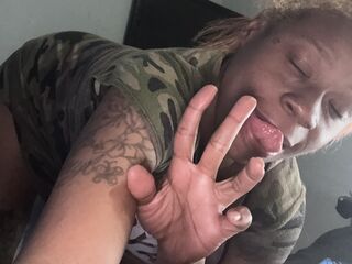 submission fetish show DreamStar