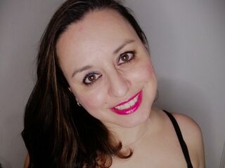 free hardcore sex cam AdelaAlbaNatural