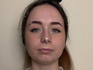 camgirl video chat AftonHickey