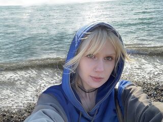 nude cam AliceEiller