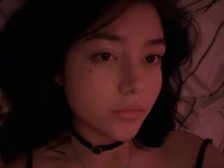 girl sexcam AlisaGlow