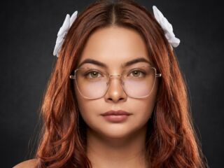 camwhore masturbating with dildo AllisonDawson