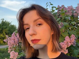 cam girl fingering AmaliaHoffmann