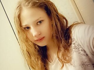 naked cam girl picture AmandaMini