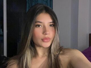 naked cam AmberClobert