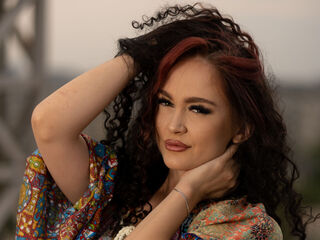 fingering webcam girl AnaisBratt