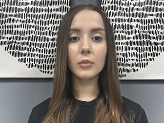 closeup web cam AnnaAll