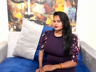 Kinky webcam AnnaRevolt