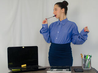 live webcam performer AnnieClay