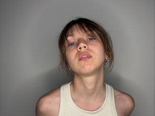 free nude webcam show AraBarks