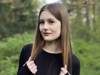 fingering cam girl picture BernardPeters