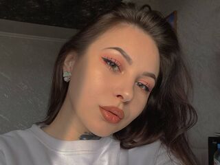 fingering girl cam CapriceHebets