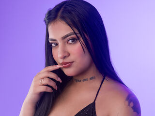 sex cam live CarlaMilano