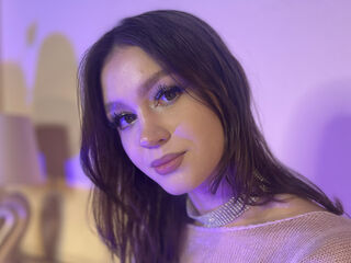 camwhore masturbating with dildo CarmenHill