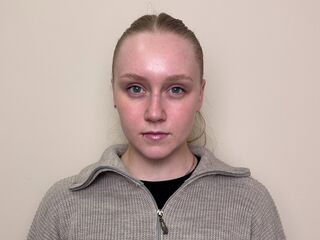 fingering girl webcam  CarolMelser