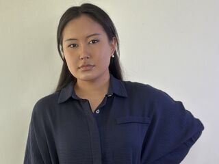 free sex cam CarolannOrmisto
