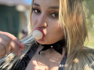 naked girl with webcam masturbating with dildo CarrieBlanch