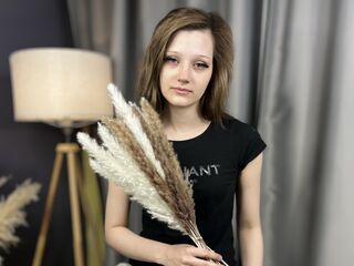 adult livecam CateEmbury