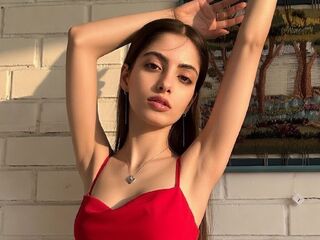 nude gamgirl CherlyDouglas