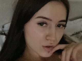 free web cam chat ChloeBolwman