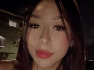 fingering camgirl ChristeStevenn