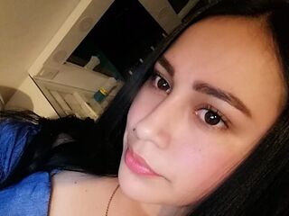naked girl with webcam fingering pussy CloeBonnie