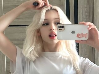 dirty live cam CourtneyAdamo