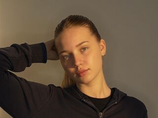 sexy camgirl chat CristalCinnamond