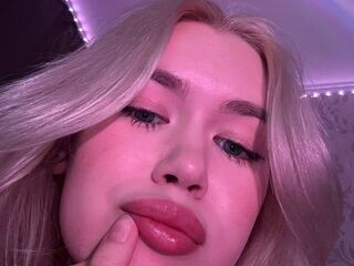 sex cam CrystalWest