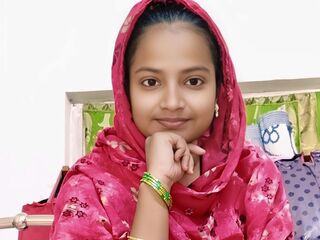 hot naked cam girl CuteMariya