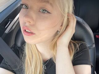 webcam bitch chatroom DaisyMonro