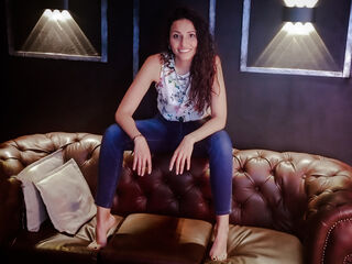 naughty camwhore DamarisPommes