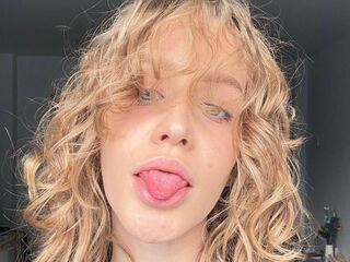 nude camgirl picture DaniaGanis