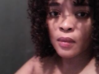 closeup pussy web cam DelicateDiamond
