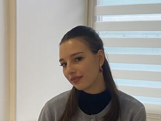 fingering cam whore DelmyIsaacs